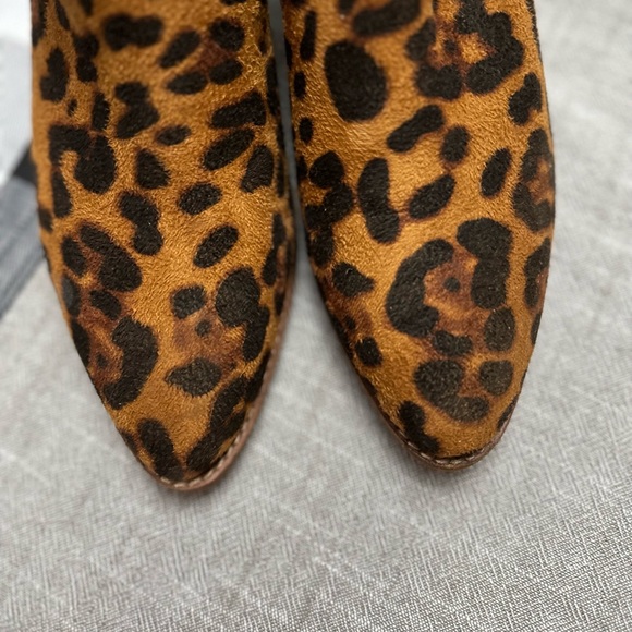 ARider Leopard Print Ankle Boot - Picture 9 of 10